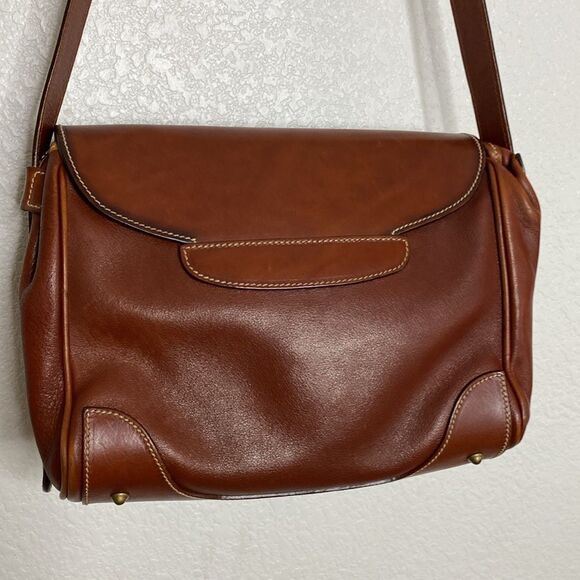 MICHEL CLO Women’s Soft Thick Shoulder Bag with Magnetic Flap Closure - Picture 5 of 15